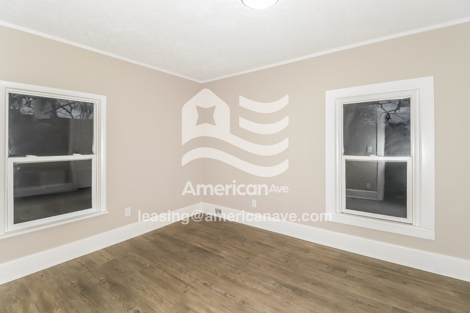 Building Photo - 829 E Dayton St