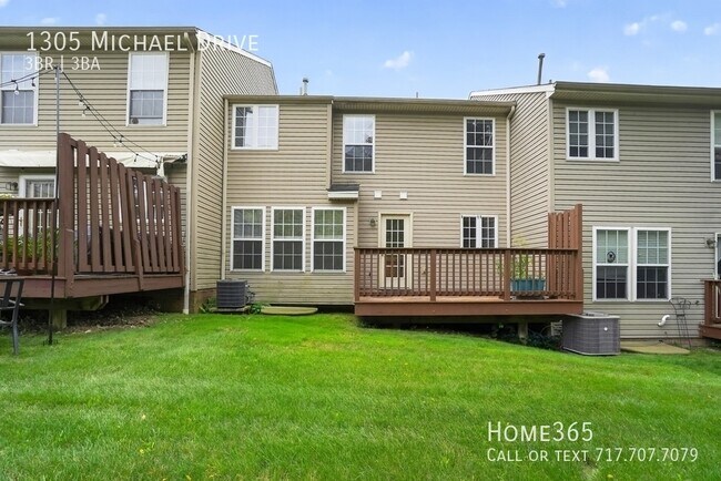 Building Photo - 1305 Michael Dr
