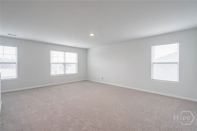 Building Photo - 1004 Bergamot Rd