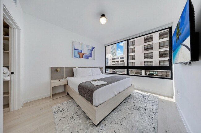 Building Photo - 40 NW 3rd St