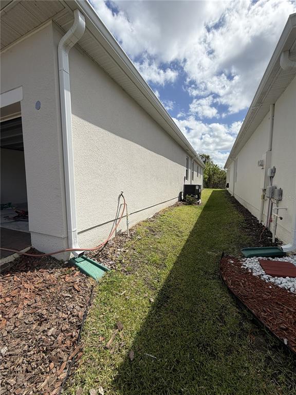 Building Photo - 1563 Sepal St