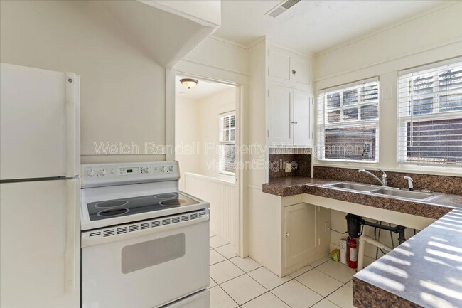 Building Photo - 1503 26th St