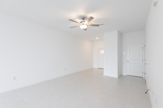 Building Photo - 32011 Powderpuff Mimosa Dr