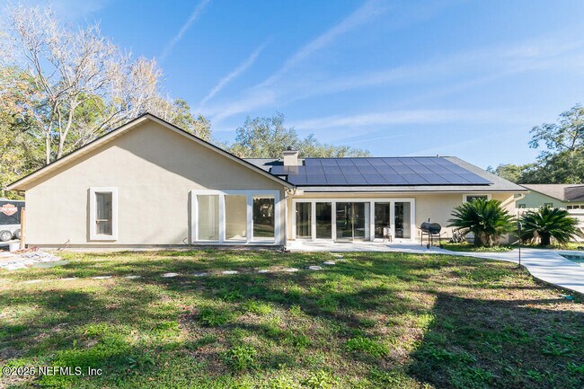 Building Photo - 12610 Flynn Rd
