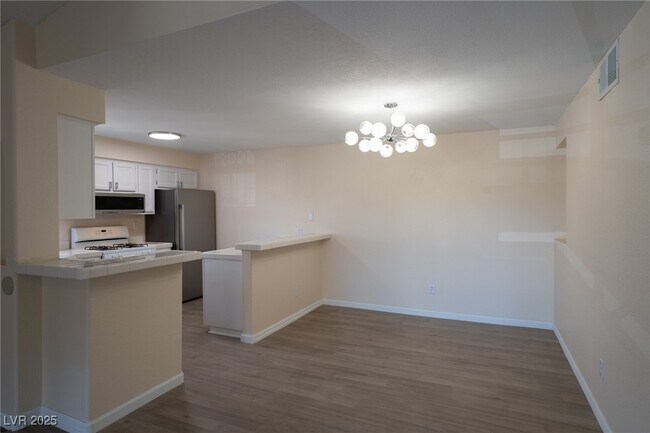 Building Photo - 2251 Wigwam Pkwy