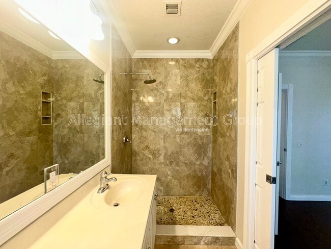 Building Photo - 8414 Gilford Ln