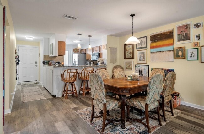 Building Photo - 4 W Mariners Cay Dr