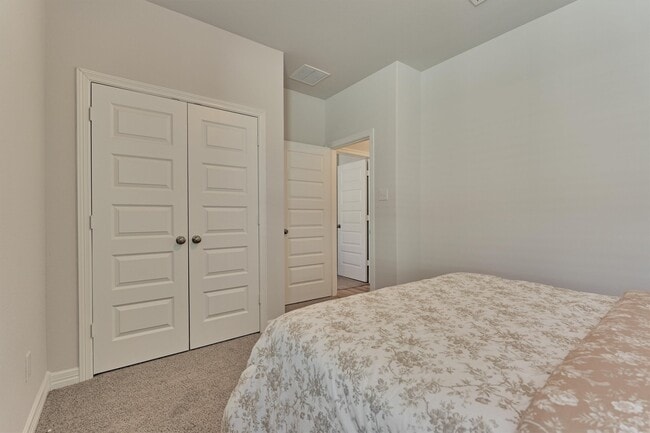 Building Photo - 160 Dove Springs Ct