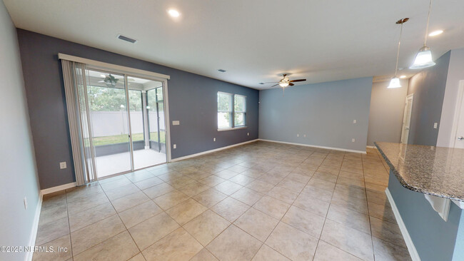 Building Photo - 3718 Ruby Kinglet Dr