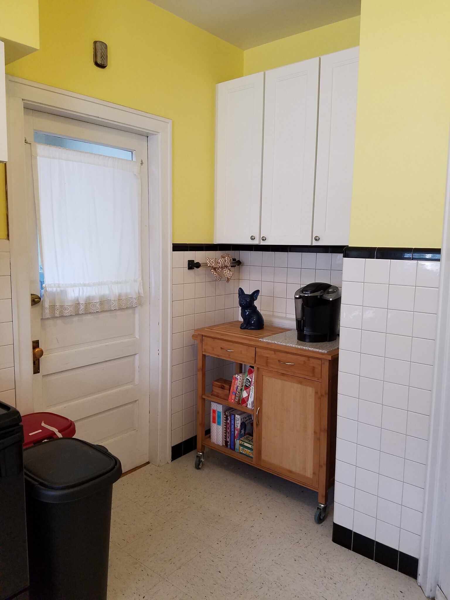 Kitchen 2 - 320 Home Ave
