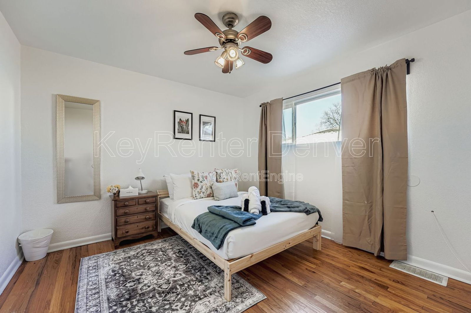 Building Photo - 2928 Milwaukee St