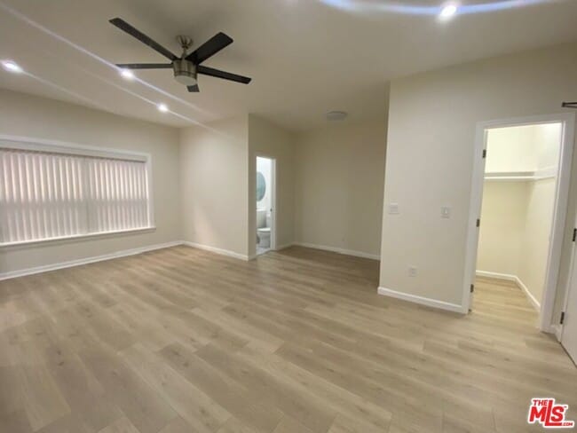 Building Photo - 814 S Hobart Blvd