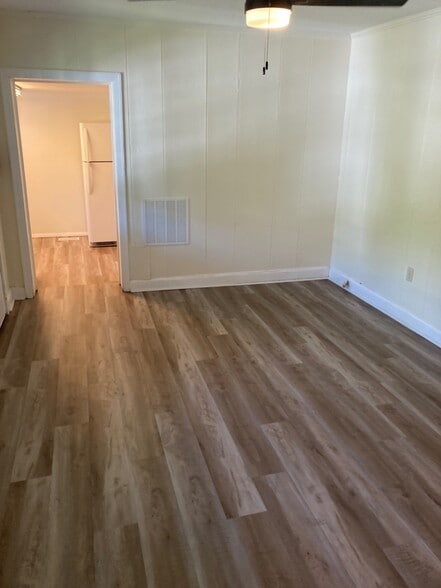 Building Photo - 718 Willey St