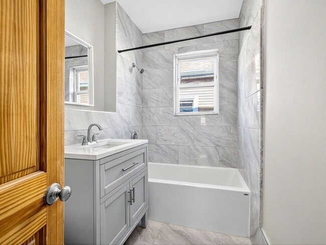 Building Photo - 53 Armandine St