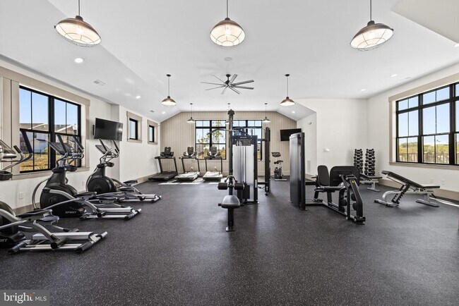 Building Photo - 3000 Larkwood Cir