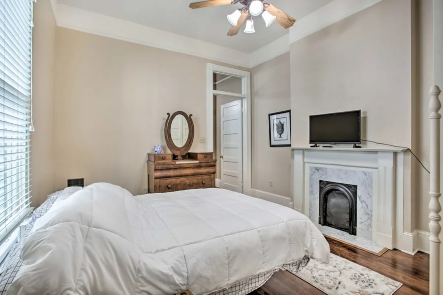 Bedroom 1 - 2118 Milan St