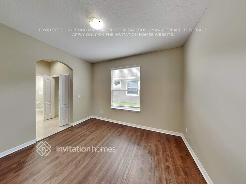 Building Photo - 12567 23rd St E