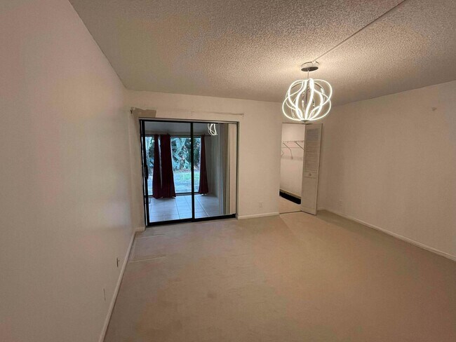 Building Photo - 4863 Sable Pine Cir