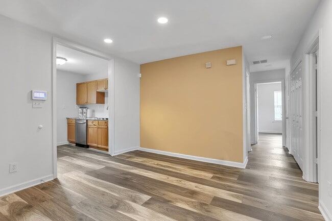 Building Photo - Brookhaven’s Most Desirable Neighborhood