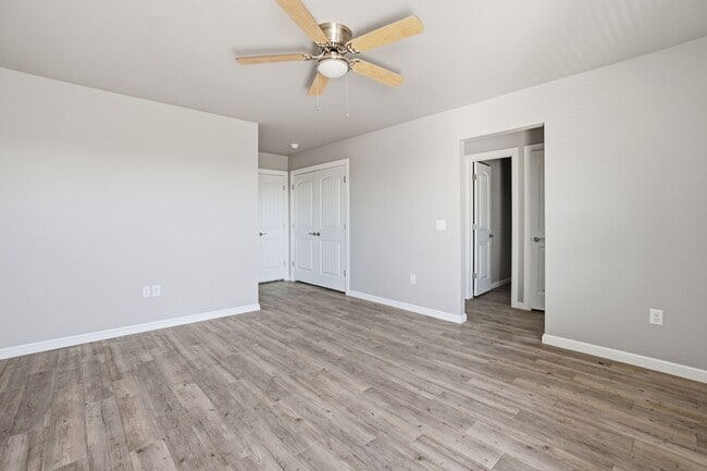 Building Photo - Brand New Near Downtown Cache – 15 Min to Fort Sill. 50% off First Full Month's Rent