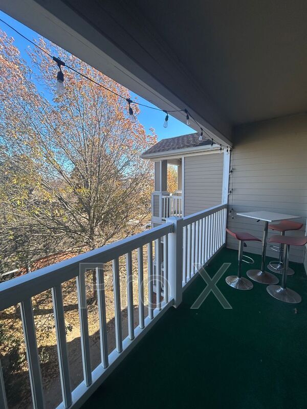 Building Photo - 4230 NW Meadow Creek Cir