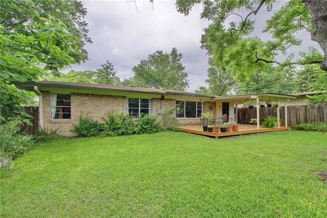 Building Photo - 7611 Tisdale Dr