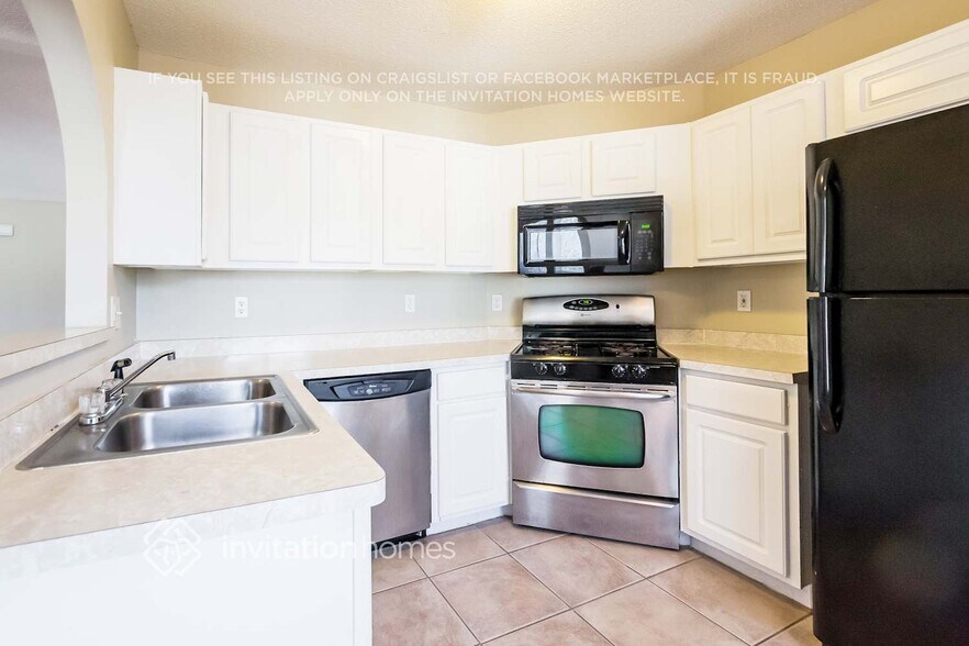 Building Photo - 3118 Crest Ridge Cir SW