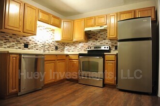 Building Photo - 324 Theodore Dr