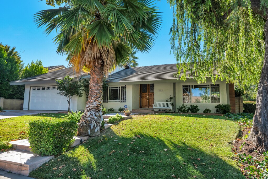 Building Photo - 2802 Sierra Dr