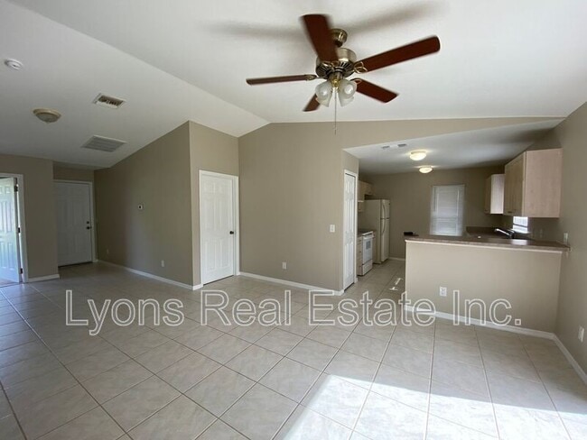 Building Photo - 4793 Jordan Ave S