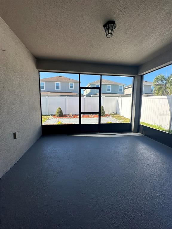 Building Photo - 2516 Annacella Ave