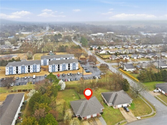 Building Photo - 932 S Curtis Ave