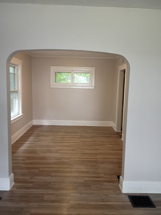 Building Photo - 2465 Lawton Ave