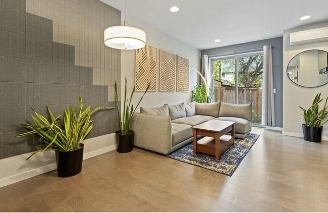 Building Photo - Dual Masters! Stunning Modern End-Unit Townhome in Buckman Bright, Airy & Designed for Comfort