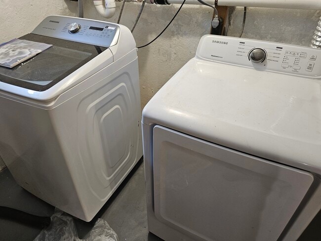 Building Photo - 205 Catlin Rd