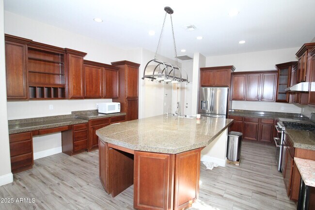 Building Photo - 3118 E Virgo Pl