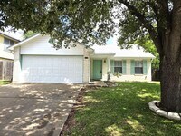 Building Photo - 1600 Hollow Tree Blvd