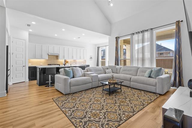 Building Photo - 1136 Saddle Ridge Dr