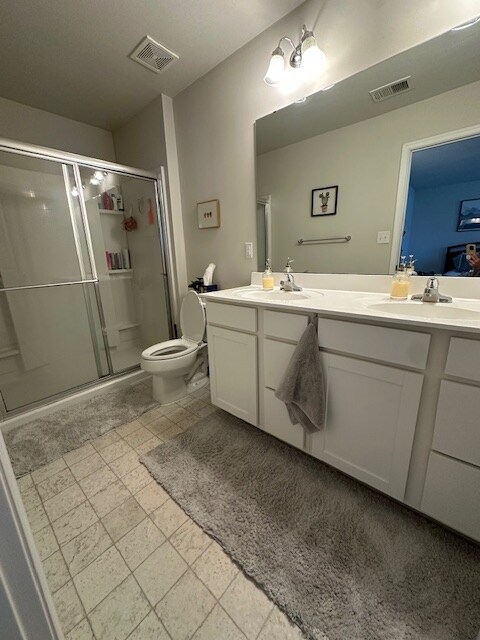 Building Photo - 5505 Noble Ave