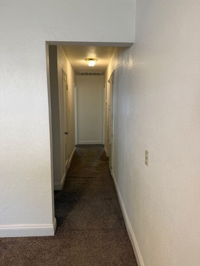 Building Photo - Cozy 3-Bedroom Home for Rent in Tracy!