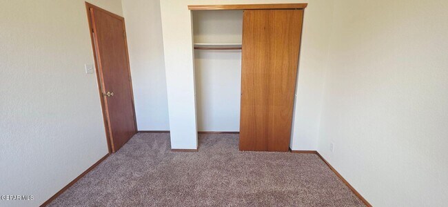 Building Photo - 1112 Chiricahua Dr