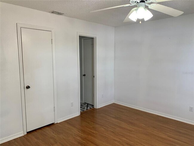 Building Photo - 1065 S Hiawassee Rd