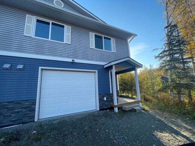 Building Photo - 4685 N Baron St