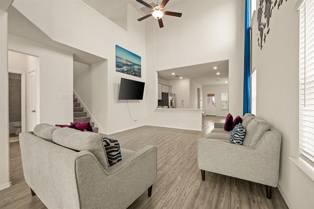 Building Photo - 2333 Copal Dr