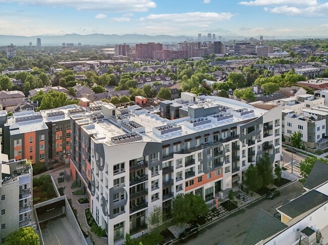 Building Photo - Gardens at Cherry Creek