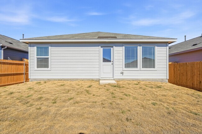 Building Photo - 1000 Calley Pear Trl