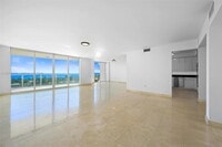 Building Photo - 20201 E Country Club Dr