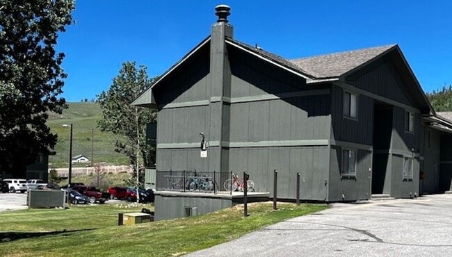 Building Photo - Long Term Rental- Dillon Valley East Y104