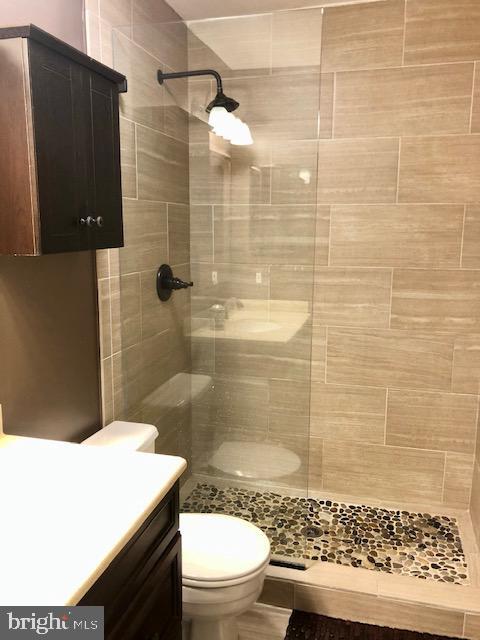 Building Photo - 15 Robin Ridge Ct