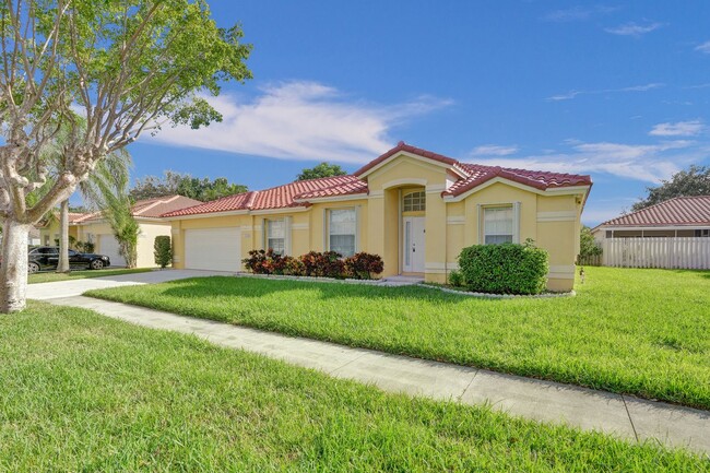 Building Photo - Great Single Family Home in Miramar